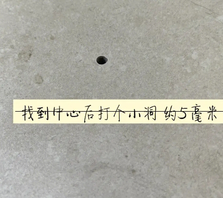 沁阳瓷砖空鼓维修公司专业解答在瓷砖铺贴过程中，如果砂料搅拌不均匀，将会带来以下问题